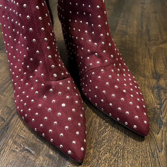 Qupid Studded Faux Suede Ankle Booties - Picture 4 of 9